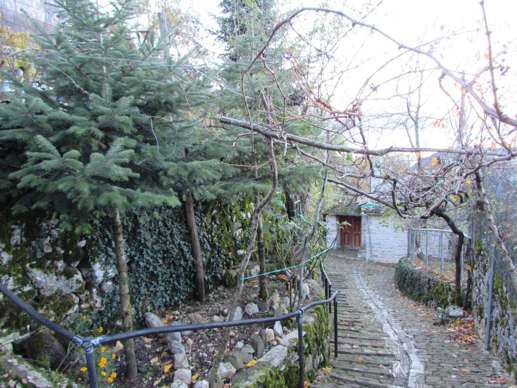 Traditional Rooms Karaouli Papigko Exterior photo